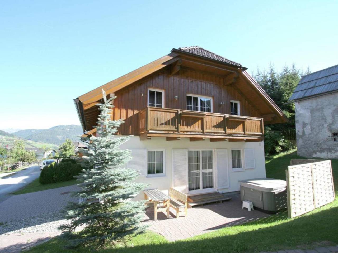 Ski-in/Ski-out Chalet mit Sauna und Hot Tub in Sankt Margarethen im Lungau, Lungau