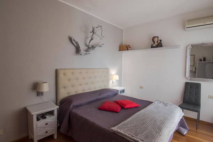B&b per 2 persone, con Balcone e Terrazza nonché Giardino e Panorama a Santa Teresa di Gallura