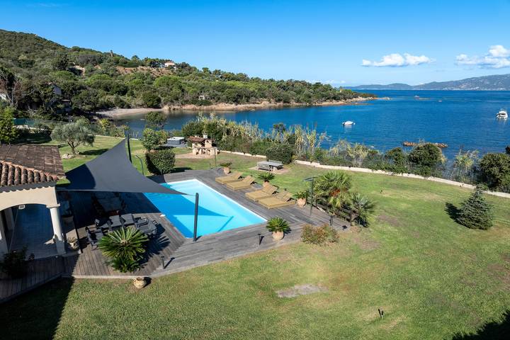 Villa Aigue Marine - Front de mer in Coti-Chiavari, Région d'Ajaccio