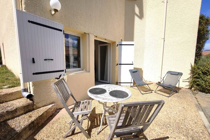 Gîte pour 4 personnes, avec terrasse, animaux acceptés à Albitreccia