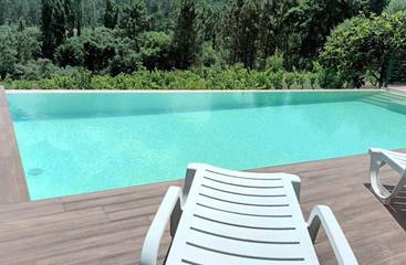 Maison de campagne pour 6 personnes, avec piscine et terrasse ainsi que jardin et vue dans Ourém