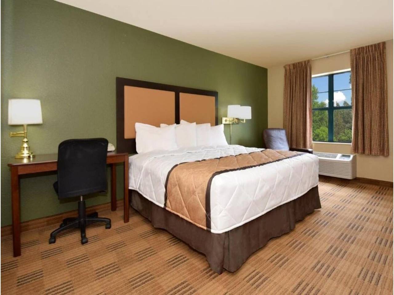 Apartamento entero, 1 Cama King | Para No Fumadores, Cocina, Ducha in Kent (WA), King County