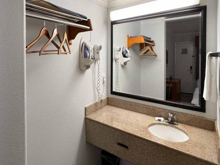 Apartamento entero, Acogedora habitación con 2 camas tamaño queen | No fumadores in San Francisco, Norte de California