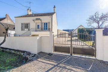 Gîte pour 2 personnes, avec jardin et terrasse dans Saône-et-Loire