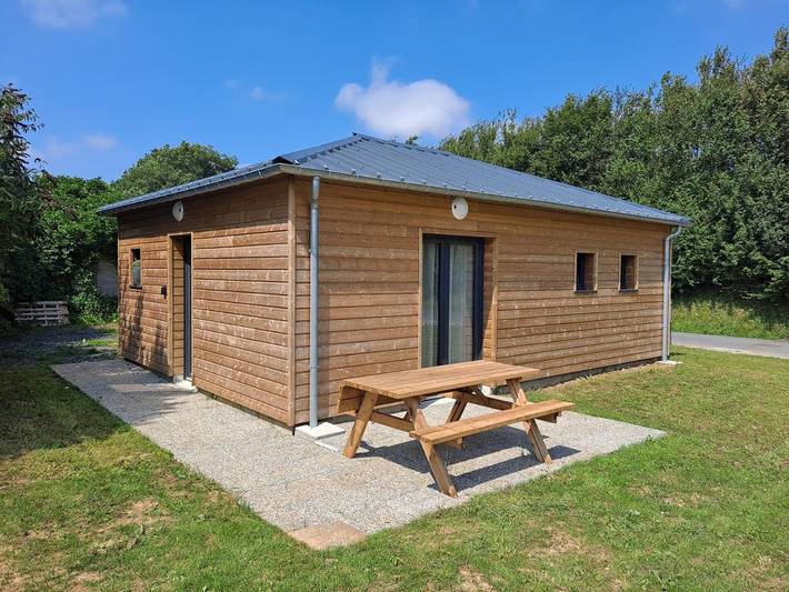 Location de vacances pour 3 personnes, avec jardin à Ouainville