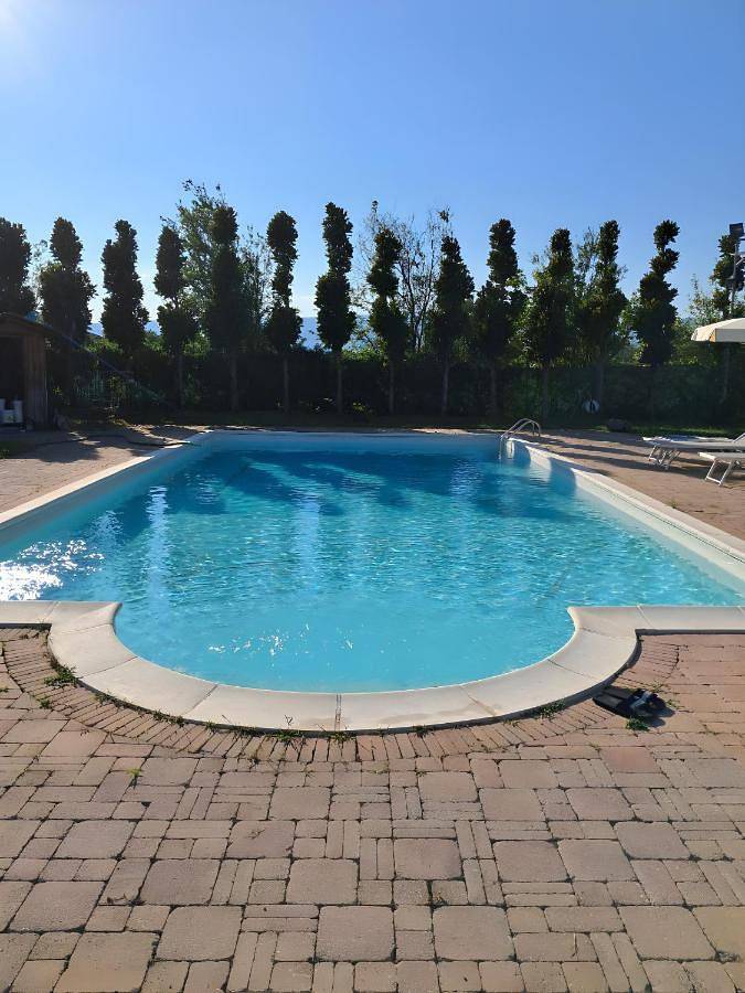 Maison d’hôte pour 4 personnes, avec Terrasse et Jardin ainsi que Piscine et Vue à Pistoia - 3