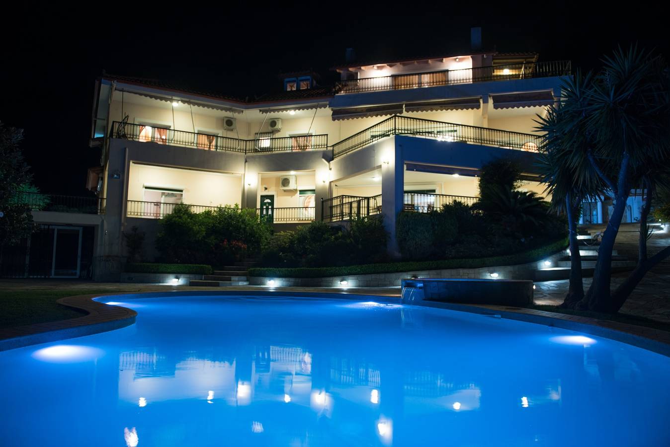 Ferienhaus 'Ourdreamhouse in Loutraki' mit Meerblick, Wlan und Klimaanlage in Loutraki-Perachora, Korinthia