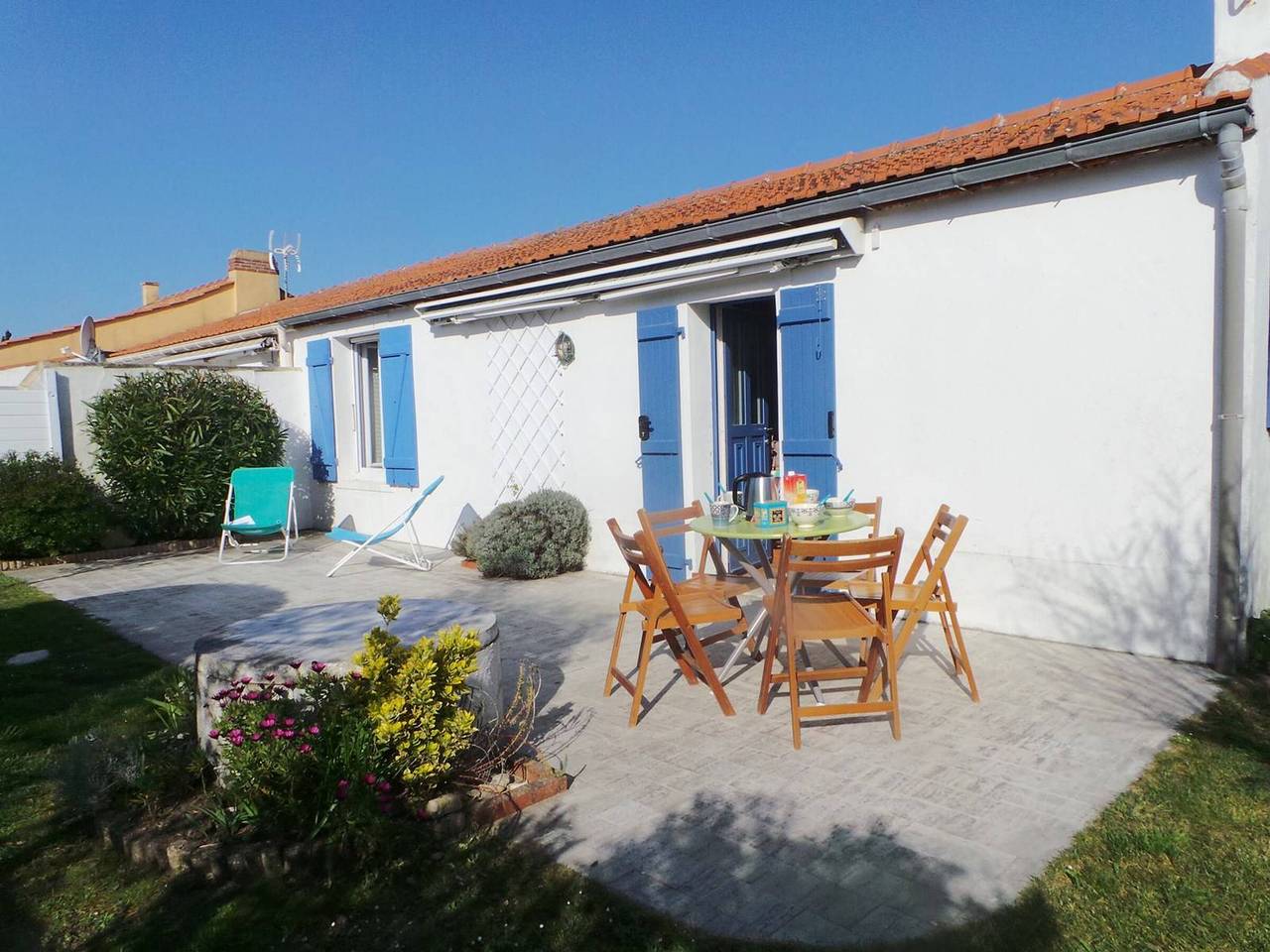Maison rénovée 3 pièces avec jardin clos, à 700m des plages et 400m du centre de l'Épine in L'Épine, Noirmoutier