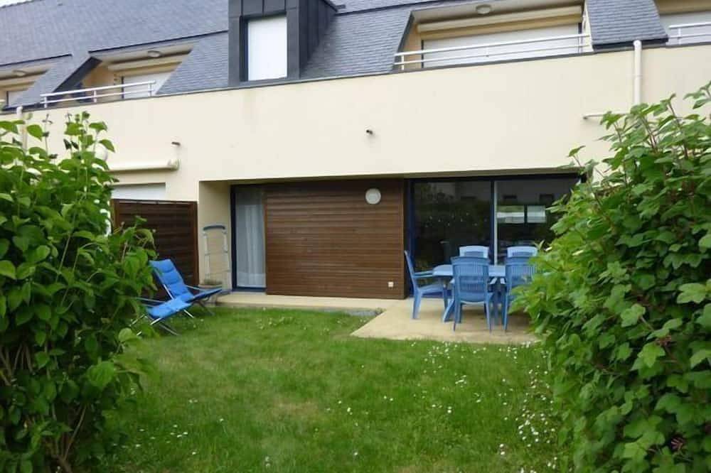 Appartement entier, Appartement 4 personnes à 2 pas de la plage et des commerces. in Damgan, Côte des Mégalithes