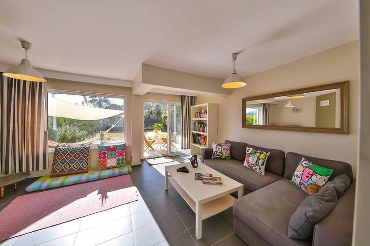 Ferienhaus für 8 Personen, mit Pool und Balkon sowie Garten in Belek