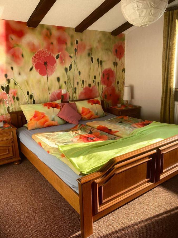 Ferienhaus für 3 Personen, mit Balkon und Terrasse sowie Garten und Ausblick in Tröstau