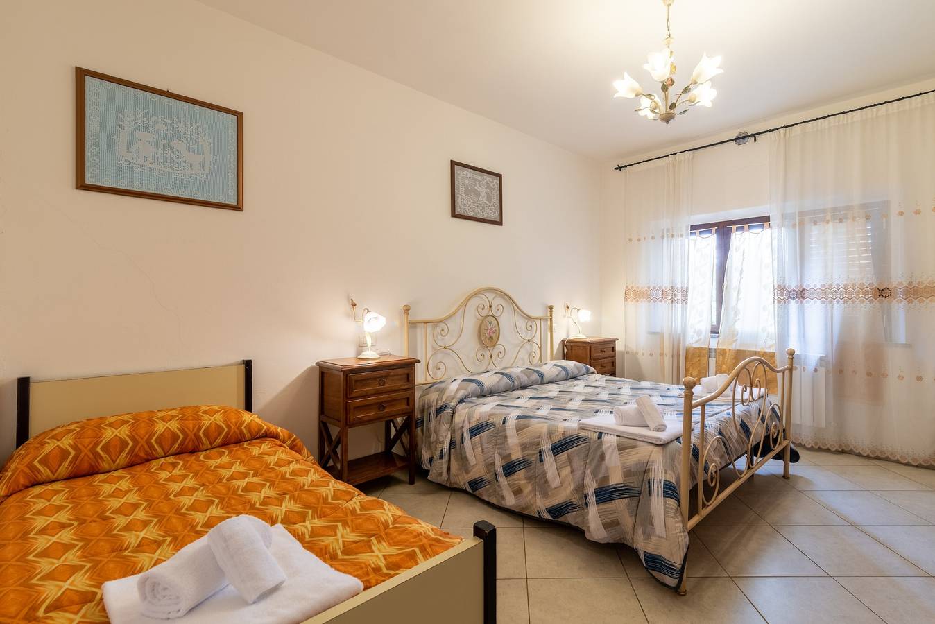 Apartment "Papà Giuseppe La Cantina" with Shared Pool and Wi-Fi in Arezzo Province