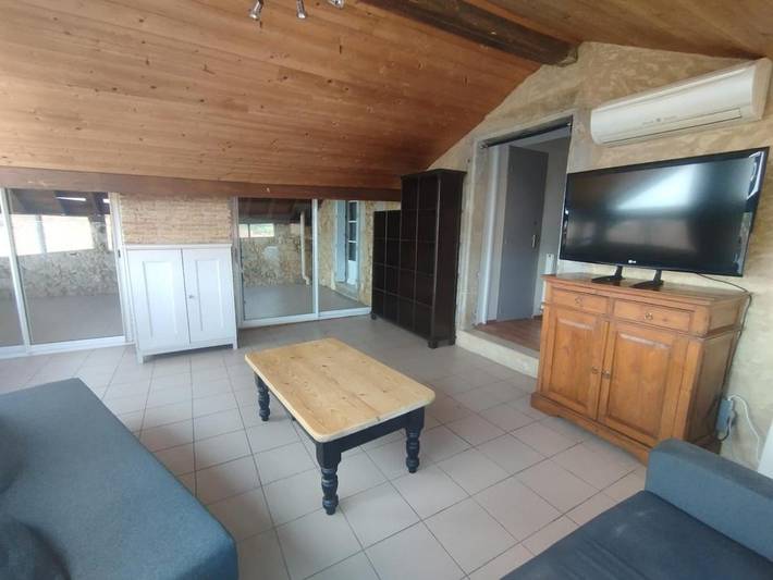 Gîte pour 6 personnes, avec Terrasse et Vue à Aignan