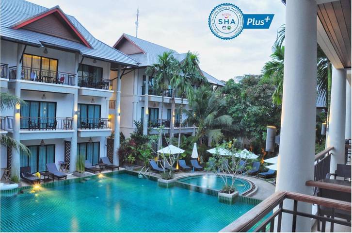 Station pour 3 personnes, avec jardin et jacuzzi ainsi que piscine et bassin pour enfant dans Rawai Beach - 2