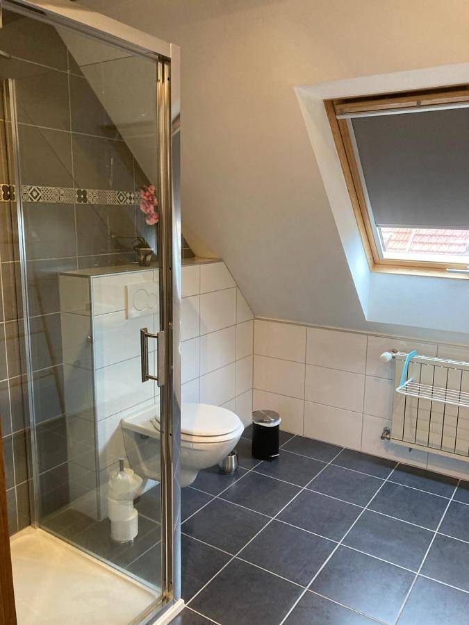 Gîte pour 4 personnes, avec sauna ainsi que piscine et jacuzzi à Lohr (homonymie) - 4