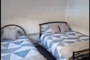 Holiday Letting for 7 People in Liverpool, Merseyside, Photo 4