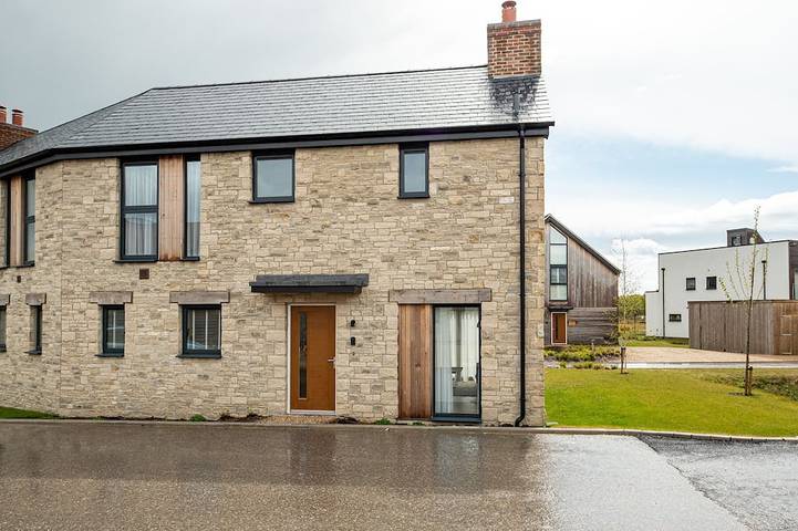 Holiday home for 4 people, with terrace and balcony/terrace in Dorset