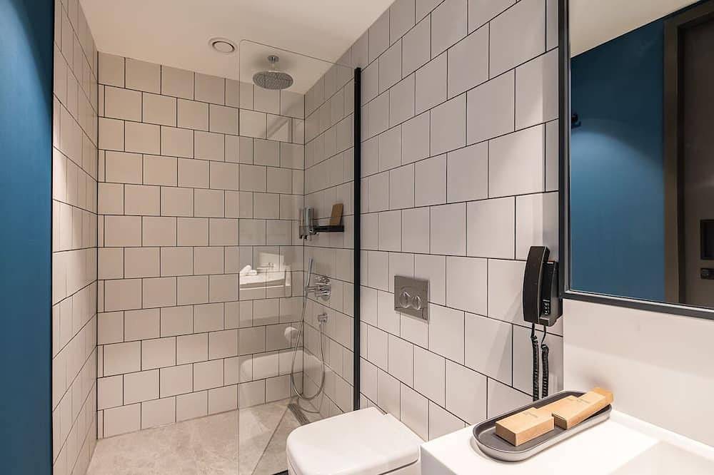 Scenic Place Minutes from Forest Paths — Relax and Explore with Free Parking in Oisterwijk, Noord-Brabant