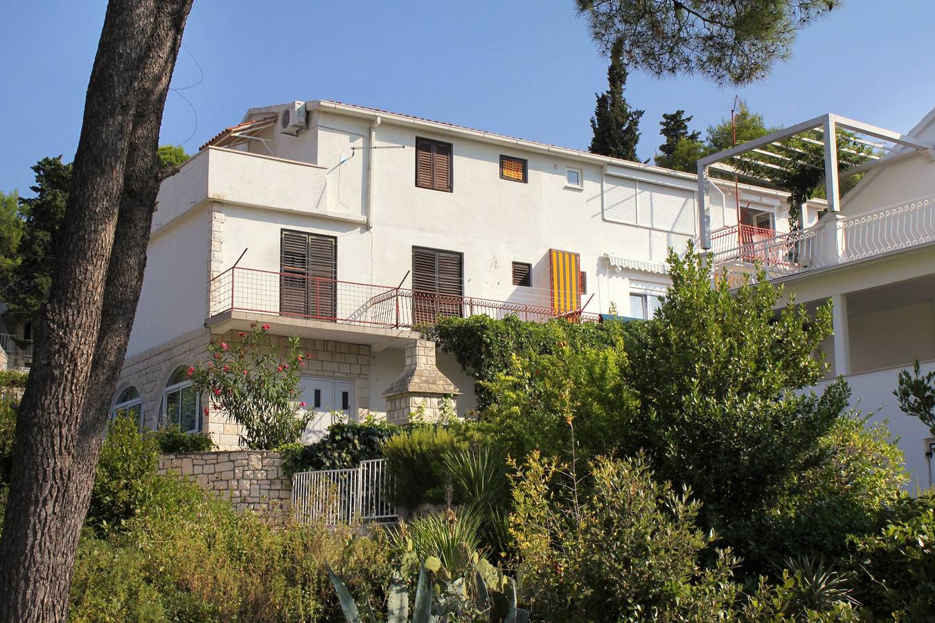 Ganze Wohnung, Studio Appartement mit Balkon und Meerblick Sutivan, Brac As-5629-a in Sutivan, Brac