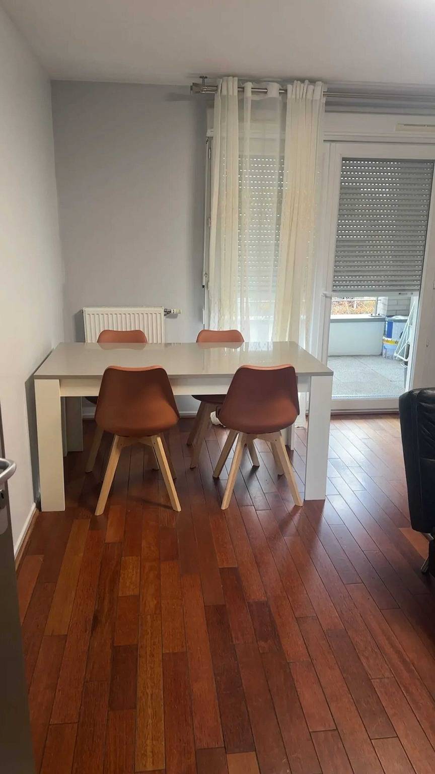 Ganze Wohnung, Komfortable Wohnung in Saint-Denis - 70 m² mit Balkon in Saint-Denis, Seine-Saint-Denis