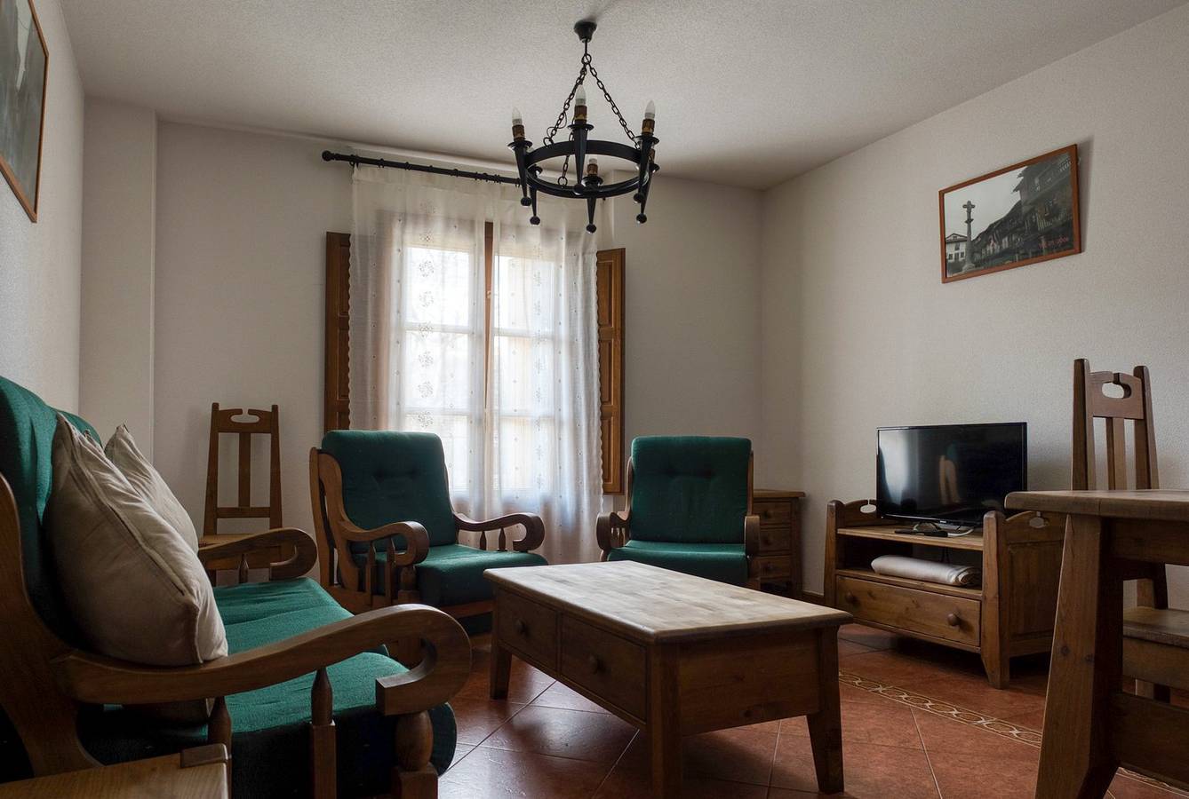 Apartamento entero, Apartments Anita - Unit 5 in La Alberca, Parque Natural de Las Batuecas - Sierra de Francia