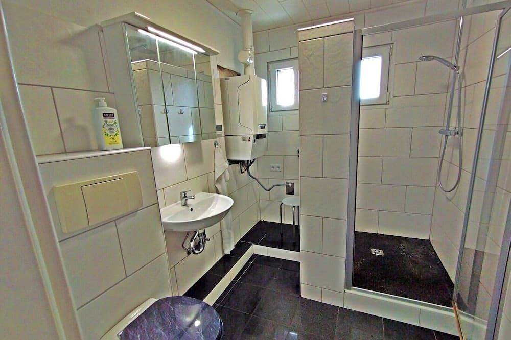 Ganze Wohnung, Cosy holiday flat in a quiet location, close to Luxembourg and Trier in Ralingen, Landkreis Trier-Saarburg