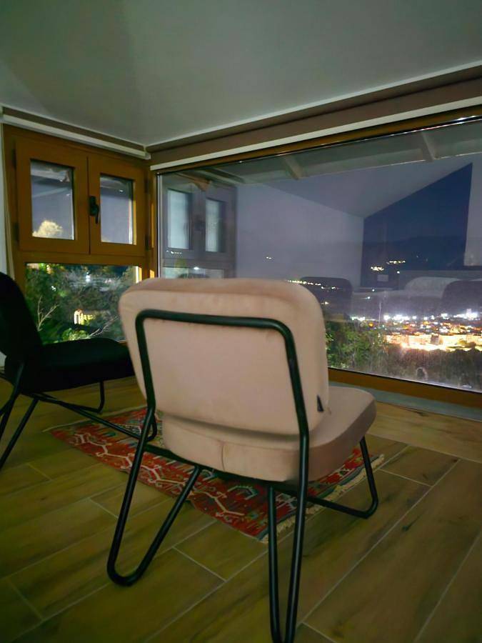 Maison d’hôte pour 2 personnes, avec jardin ainsi que piscine et vue dans Gjirokastër - 3