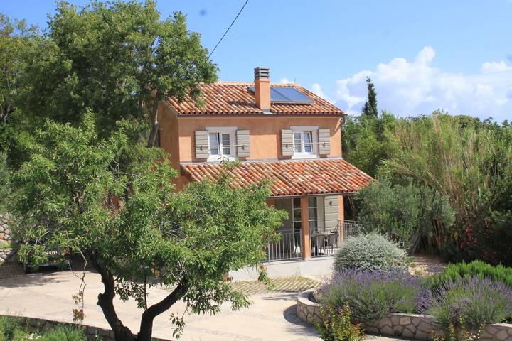 2-Zimmer-Haus mit Terrasse Nerezine, Losinj in Nerezine, Lošinj (Kvarner Bucht)
