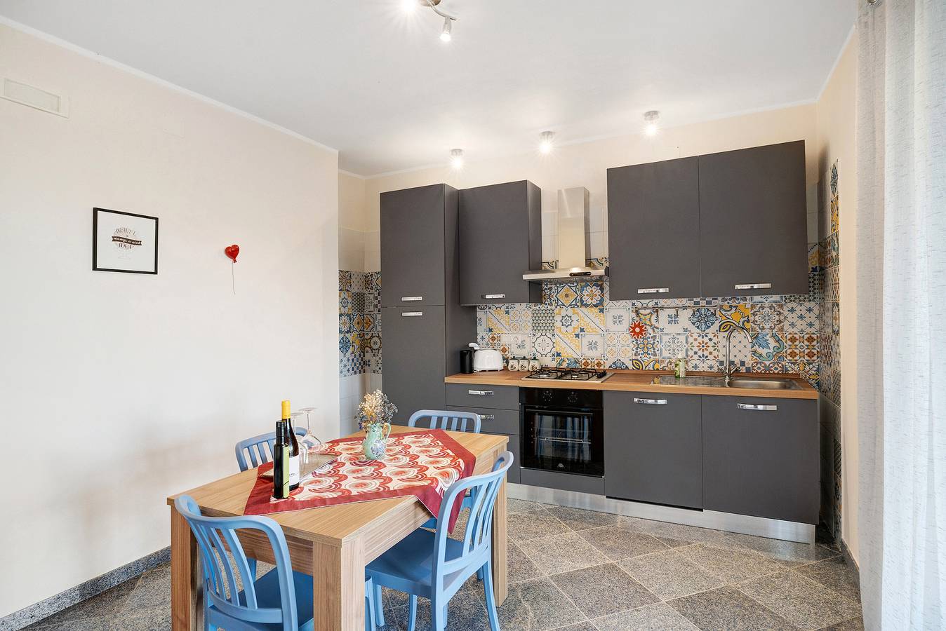 Appartamento intero, Appartamento 'Appartamento Ulivo Vista Piscina' con Vista Mare, Wi-Fi e Aria Condizionata in Montecorice, Cilento