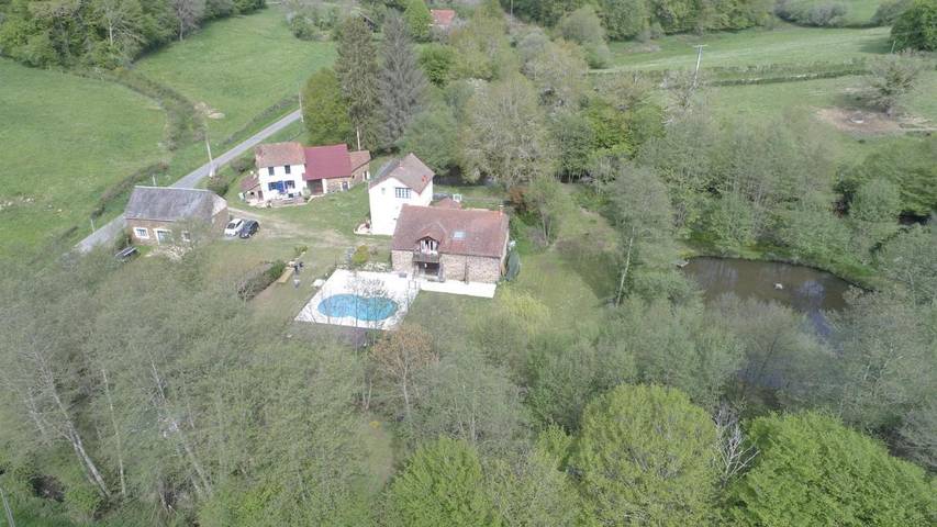Maison de vacances pour 12 personnes, avec Terrasse et Jardin ainsi que Piscine et Vue