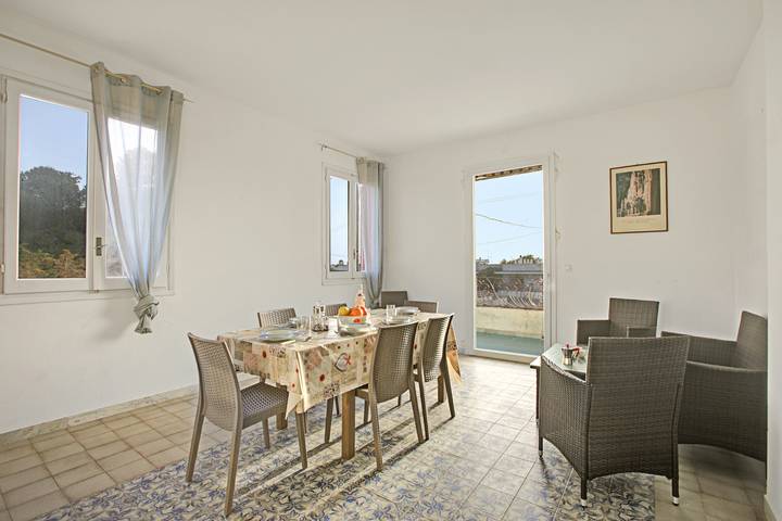 Appartamento per 6 persone, con Vista oceano e Balcone nonché Terrazza a Scala di Furno