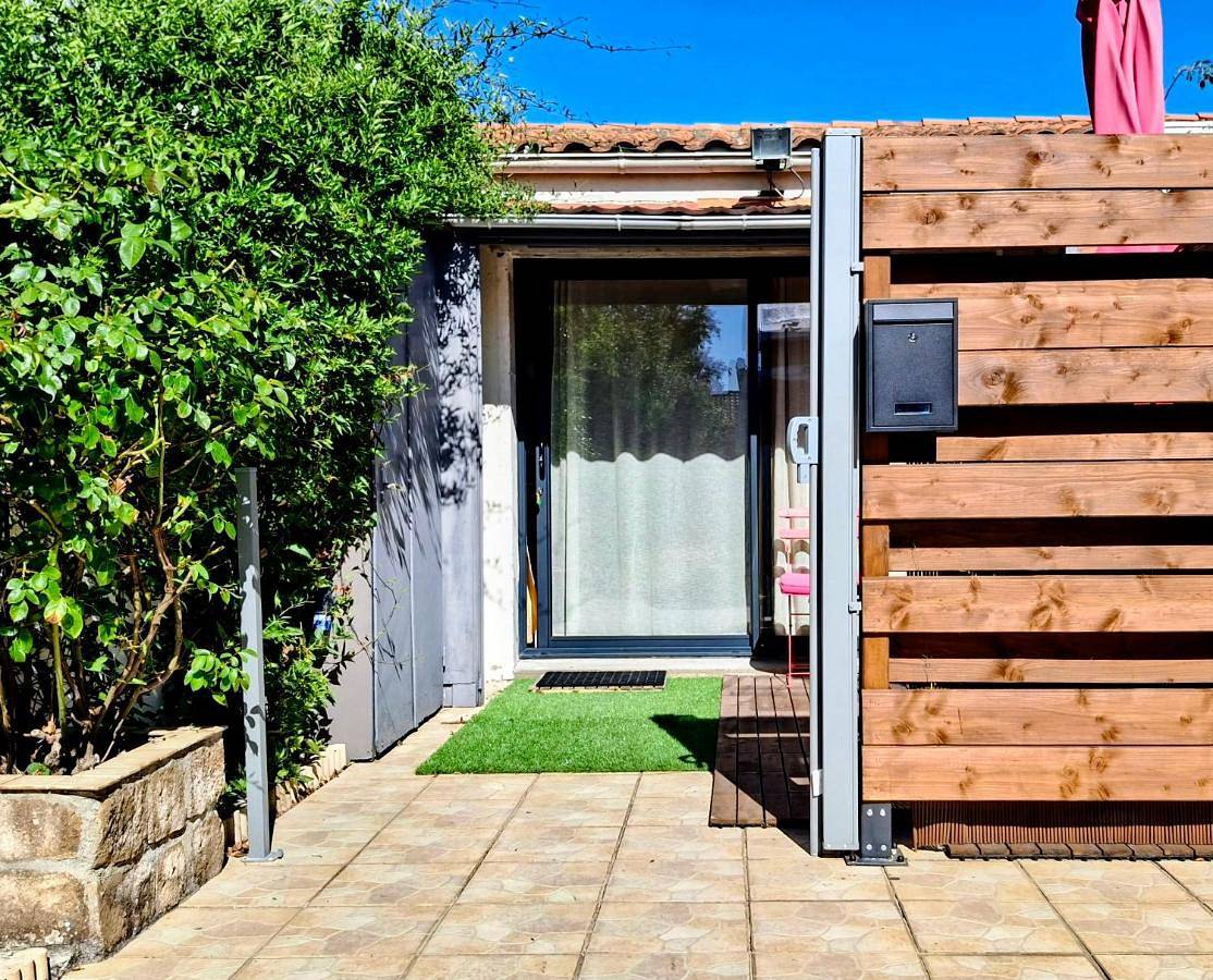 Geheel appartement, Charmant studio à Lagord proche la Rochelle in Lagord, La Rochelle en omgeving
