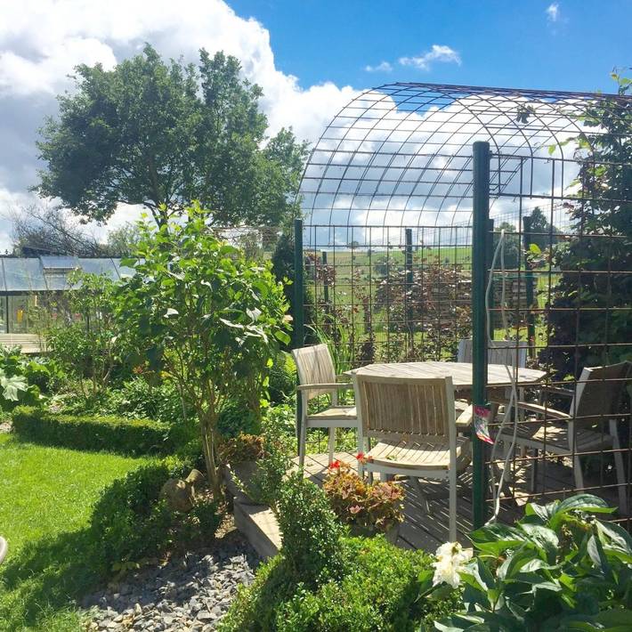 Chambre d’hôte pour 3 personnes, avec jardin ainsi que sauna et vue