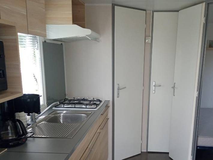 Mobil home pour 4 personnes, avec bassin pour enfant à Venterol - 4