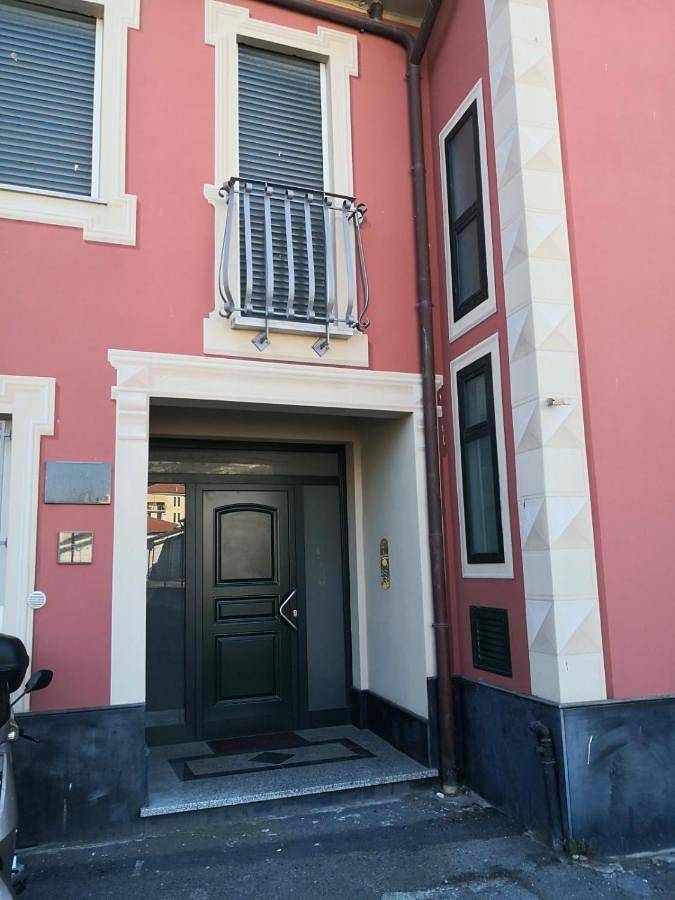 Gîte pour 4 personnes, avec terrasse à Vallecrosia