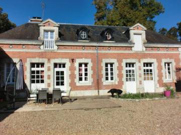 Gîte pour 5 personnes, avec vue et jardin à Lunay