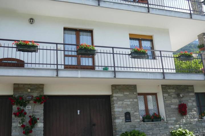 Location de vacances pour 4 personnes, avec jardin et vue, adapté aux familles à Saint-Christophe - 2