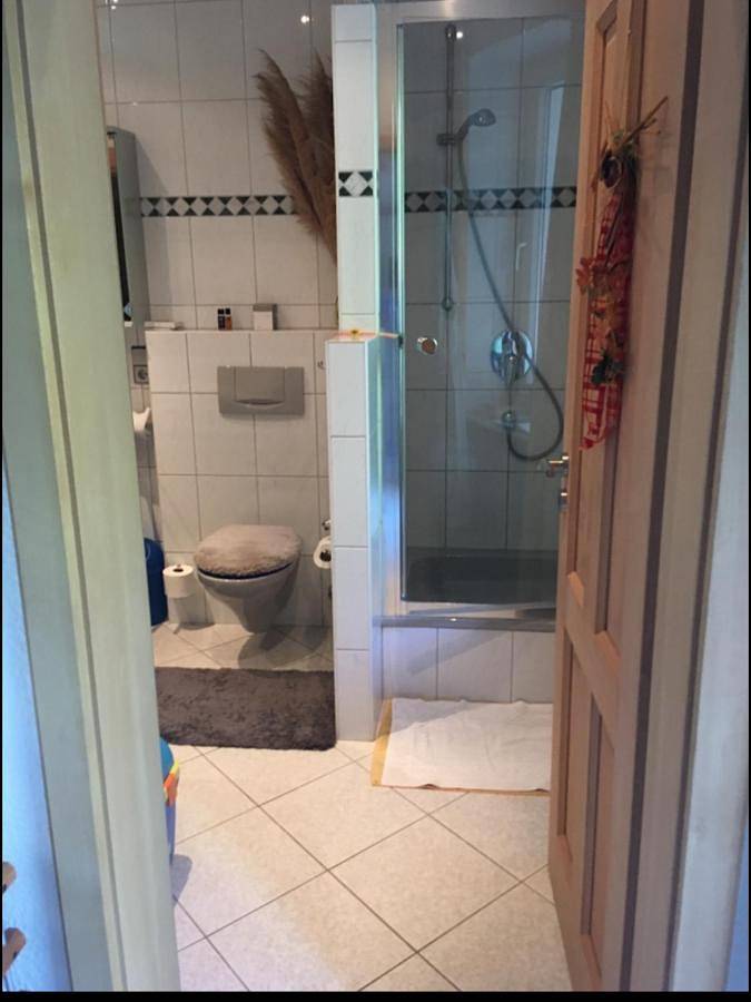 Ferienwohnung für 3 Personen, mit Garten und Ausblick in Winningen - 2
