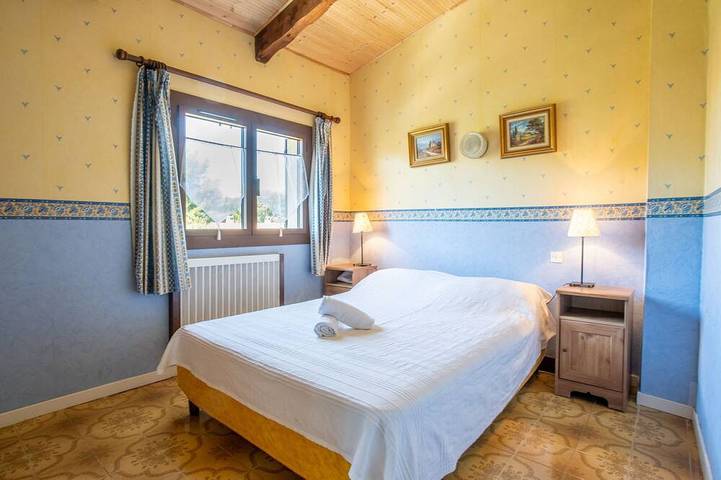 Location de vacances pour 6 personnes, animaux acceptés dans Plage de la Madrague - 2