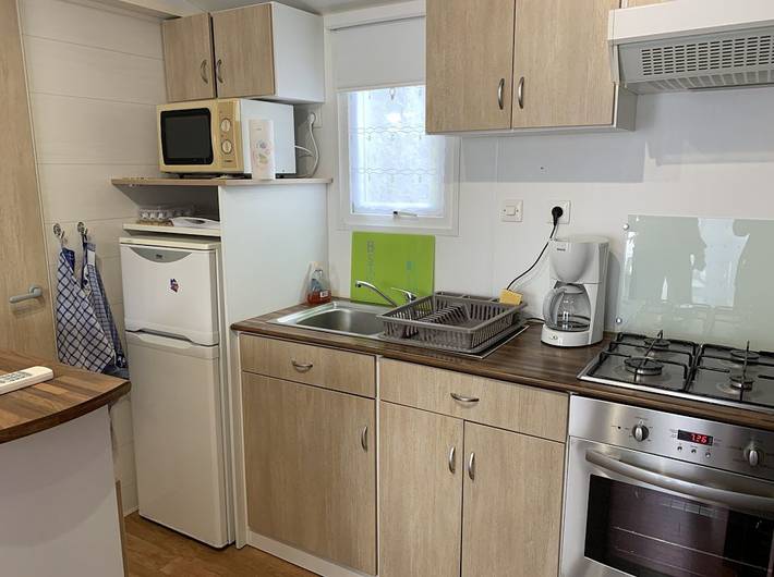 Camping pour 4 personnes, avec terrasse et piscine en France - 2