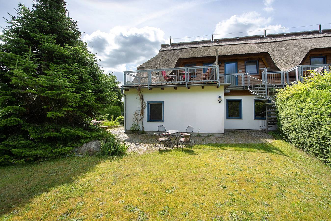 Ganze Wohnung, Ferienwohnung 'Landhaus Peenemünde - Garten' mit Privatem Garten und Wlan in Peenemünde, Usedomer Norden