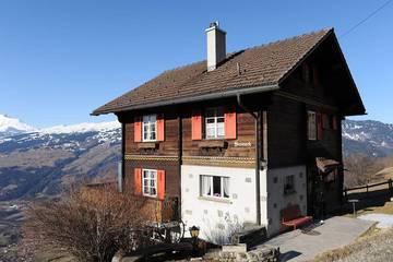 Hütte für 5 Personen, mit Balkon, mit Haustier in der Lenzerheide