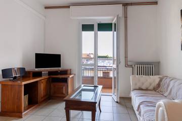 Ferienwohnung für 6 Personen, mit Balkon und Seeblick in Peschiera del Garda