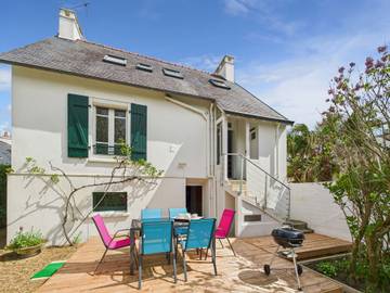 Gîte pour 6 personnes, avec terrasse et jardin à Île-Tudy