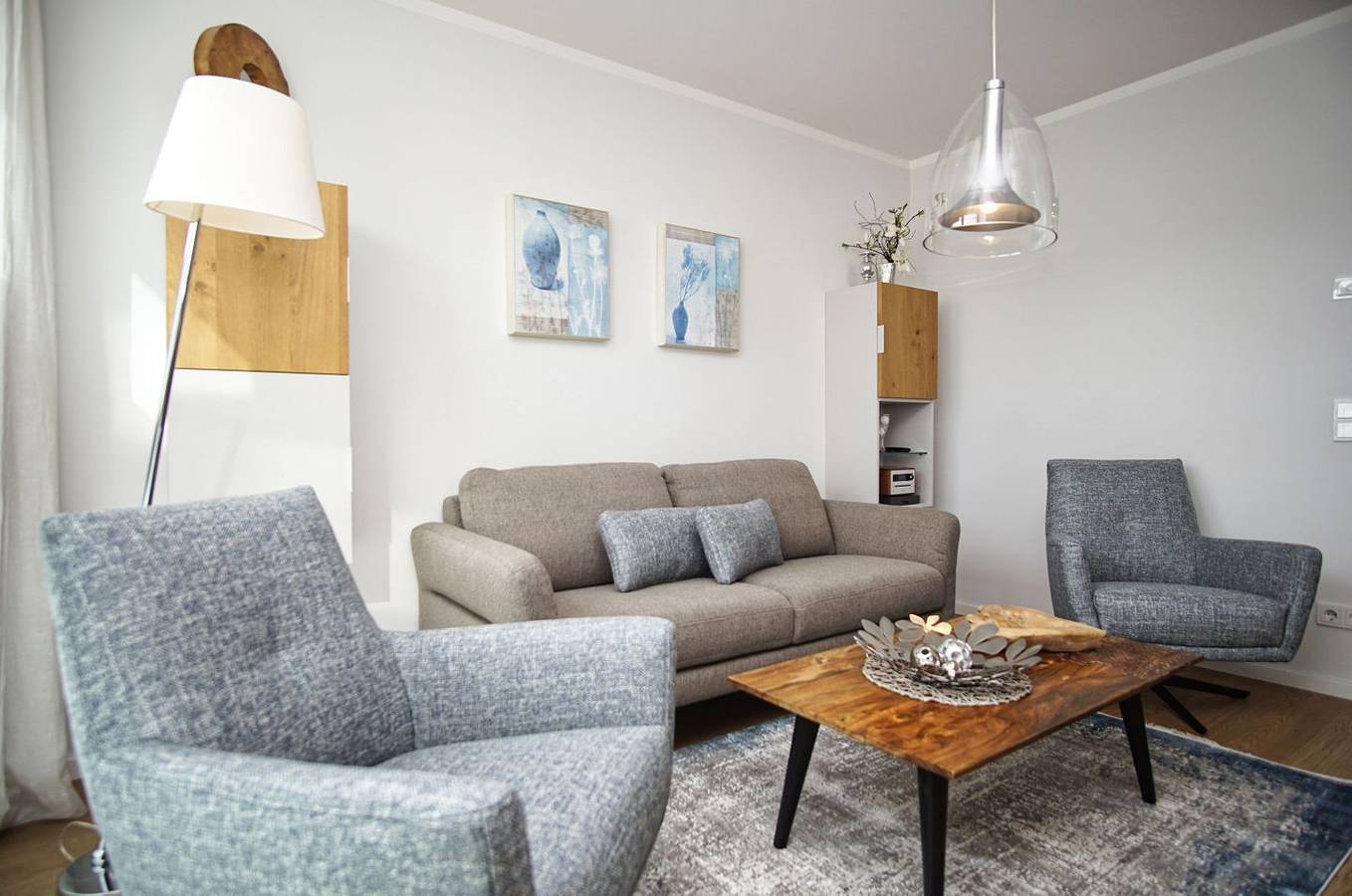 Apartamento entero, Zentrale Fewo mit Terrasse, Schwimmbad- und Saunanutzung - Villa Anni Fewo 02 in Göhren, Rügen