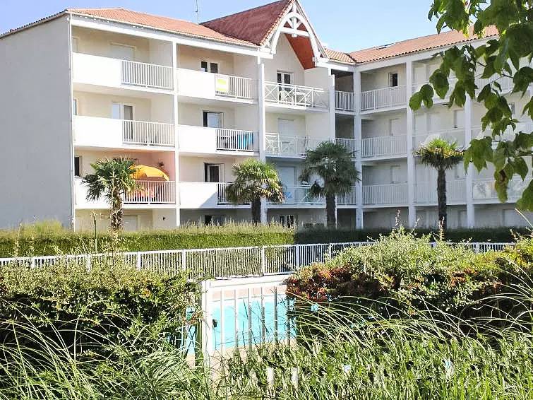 Appartement entier, 2 Pièces 4 Personnes in Vaux-sur-Mer, Côte de Beauté