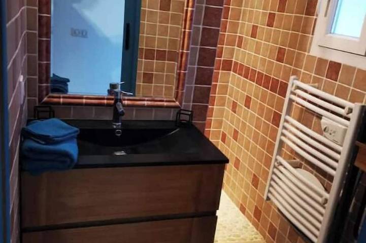 Gîte pour 2 personnes, avec jacuzzi ainsi que piscine et jardin à Beauvoisin - 3