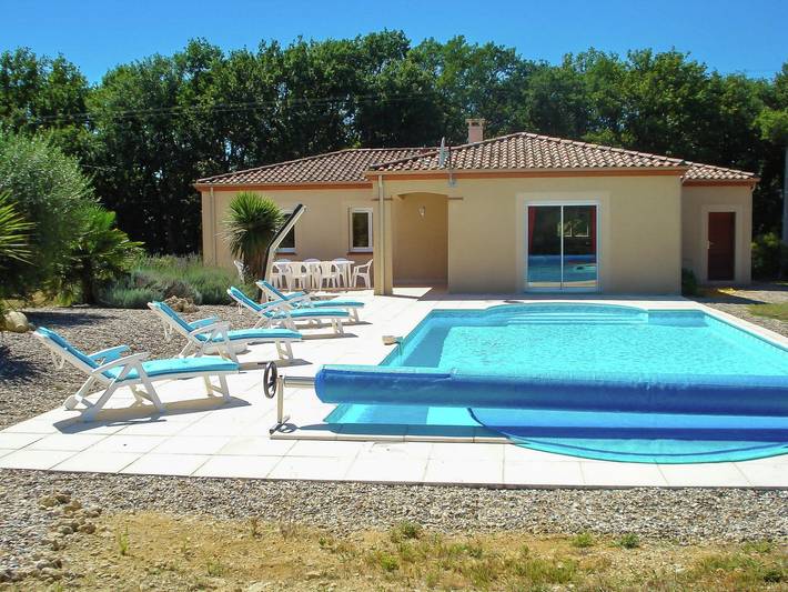 Villa pour 8 personnes, avec jardin et piscine, animaux acceptés