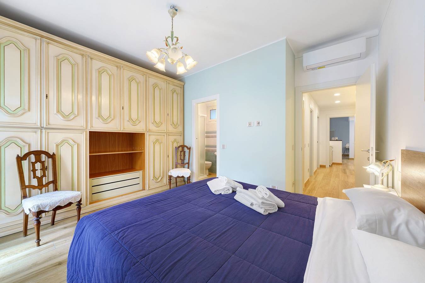 Entire apartment, Apartment 'Michy's House' with Balcony, Wi-Fi and Air Conditioning in Sestri Levante (City), Sestri Levante