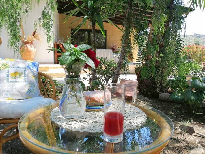 Bed and breakfast per 3 persone, con panorama e giardino - 1